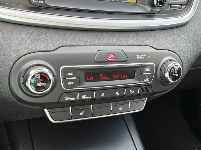 Used 2020 Kia Sorento LX w/ LX I4 Convenience Package AWD/4WD image 23