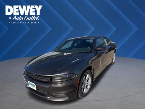 Used 2016 Dodge Charger SE w/ Popular Equipment Group image 1