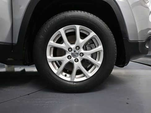 Used 2014 Jeep Cherokee Latitude image 14