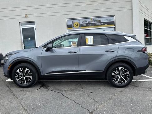 Certified 2023 Kia Sportage EX AWD/4WD image 2