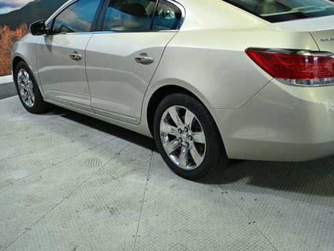 Used 2010 Buick LaCrosse CXL w/ Luxury Package image 7