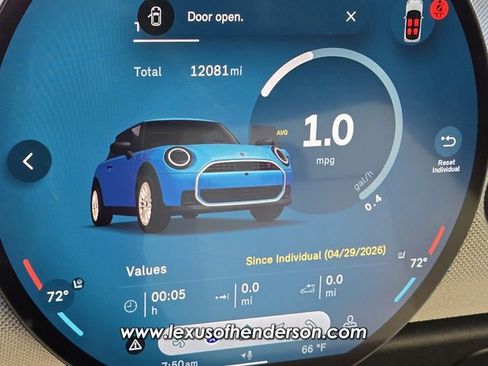 Used 2025 MINI Cooper 2-Door Hardtop FWD image 30