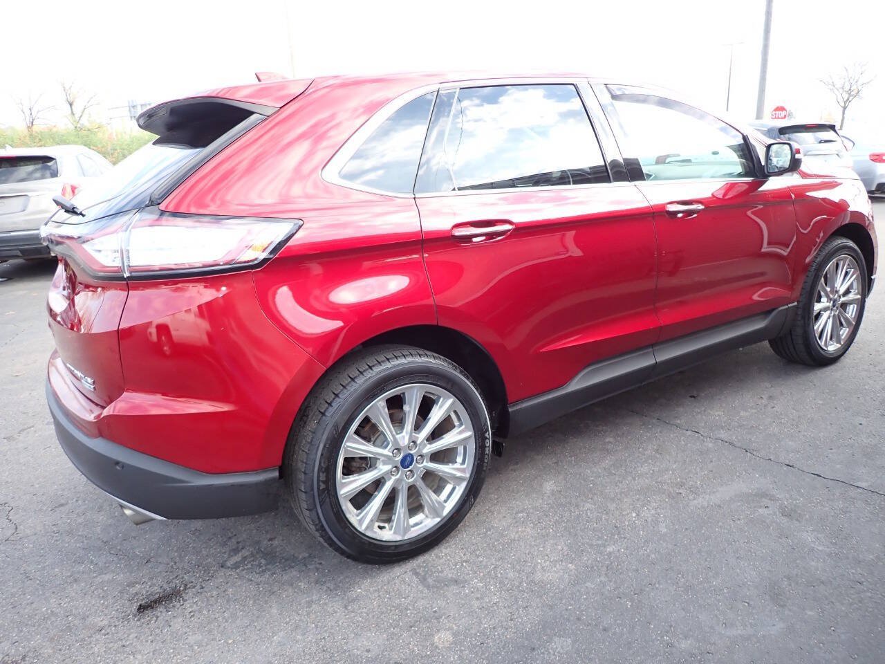 Used 2017 Ford Edge Titanium w/ Equipment Group 301A AWD/4WD image 6