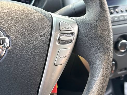 Used 2015 Nissan Versa SV FWD image 33