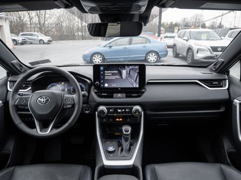 Used 2023 Toyota RAV4 XSE image 3