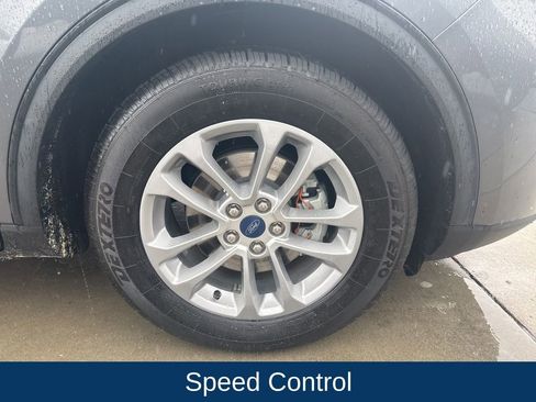 Used 2021 Ford Escape S image 9