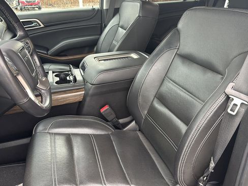 Used 2018 GMC Yukon Denali image 13
