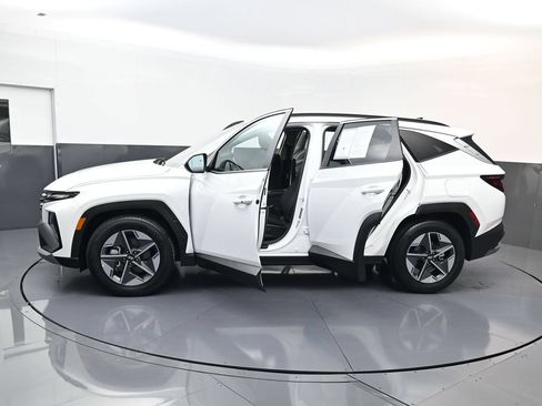 Certified 2026 Hyundai Tucson SEL Plus FWD image 32