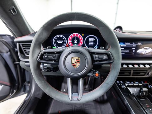 Used 2025 Porsche 911 GTS image 47