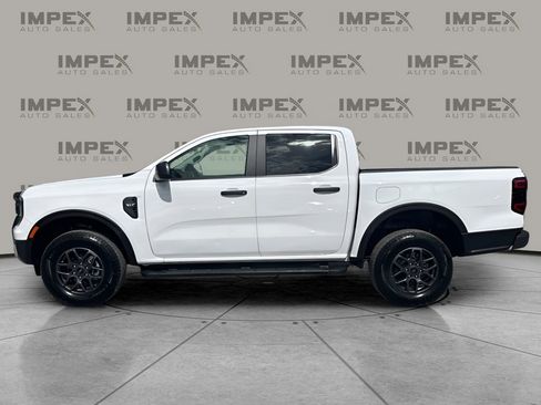 Used 2025 Ford Ranger XLT w/ FX4 Off-Road Package image 2