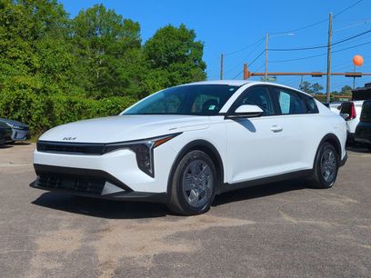 Certified 2025 Kia K4 LX