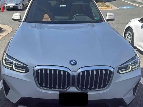 Used 2022 BMW X3 xDrive30i w/ Premium Package image 2