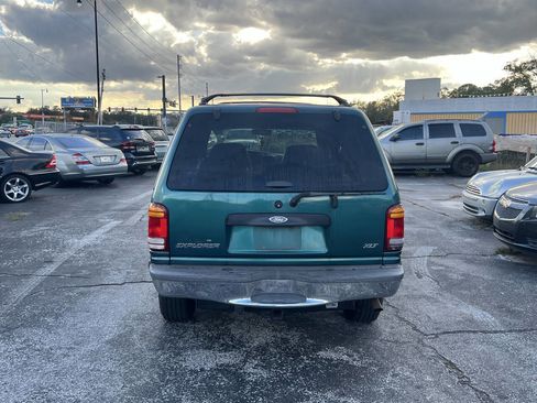 Used 1998 Ford Explorer XLT image 5