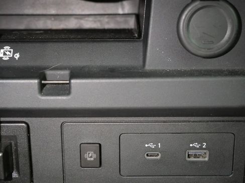 Used 2024 Nissan Armada SL w/ Captain's Chairs Package image 26