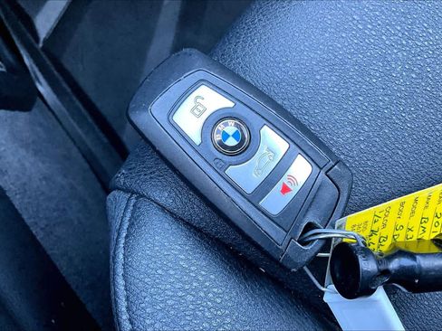 Used 2017 BMW X3 sDrive28i image 13