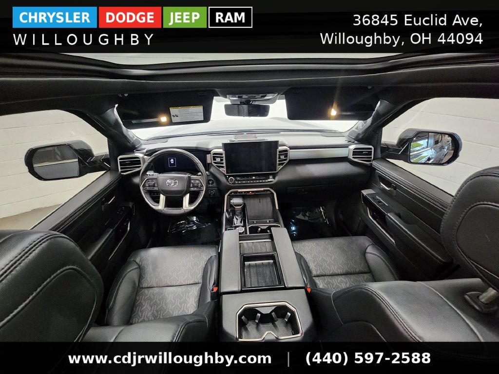 Used 2025 Toyota Tundra Limited AWD/4WD image 34