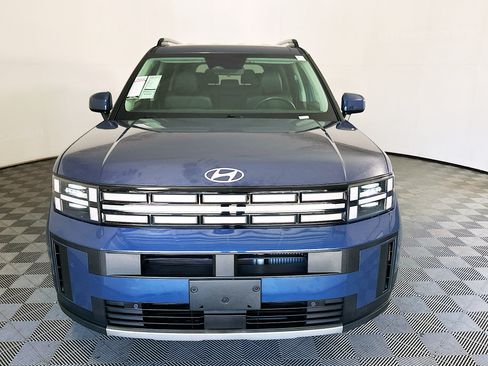 Used 2025 Hyundai Santa Fe SEL FWD image 8
