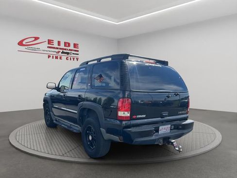 Used 2005 Chevrolet Tahoe Z71 w/ Preferred Equipment Group AWD/4WD image 7