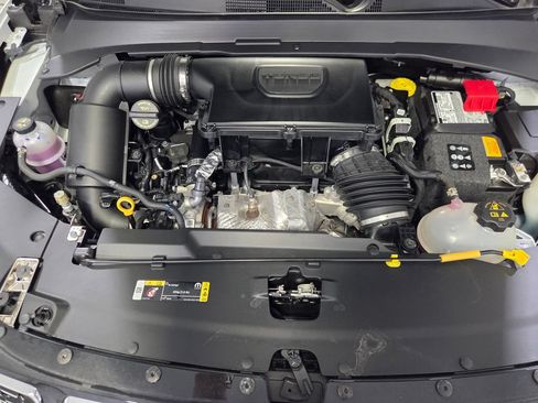 Certified 2025 Jeep Compass Limited AWD/4WD image 29