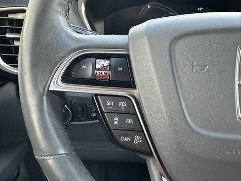 Used 2020 Lincoln Nautilus Reserve w/ Equipment Group 202A image 28