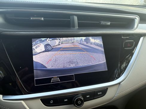 Used 2021 Buick Encore GX Preferred w/ Cold Weather Comfort Package FWD image 11