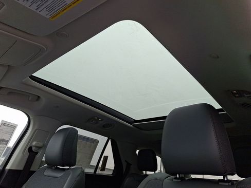 New 2026 Ford Explorer Active w/ Active Comfort Package image 10