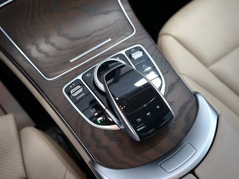 Used 2018 Mercedes-Benz GLC 300 GLC 300 image 37