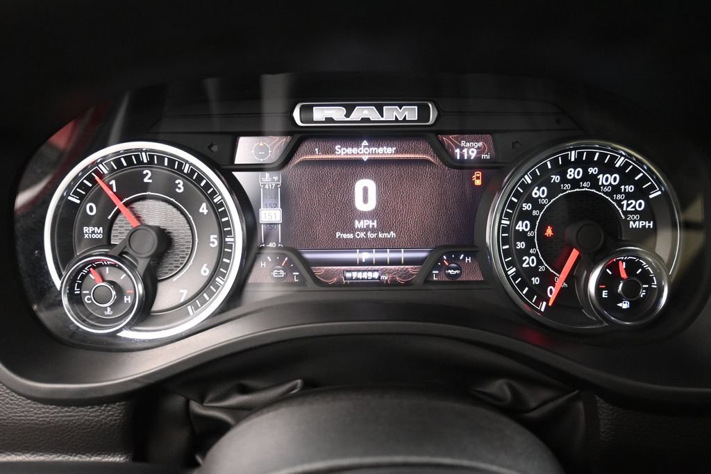 Used 2025 RAM 1500 Laramie w/ Sport Appearance Package AWD/4WD image 6