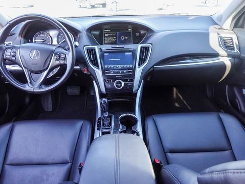 Used 2020 Acura TLX image 4
