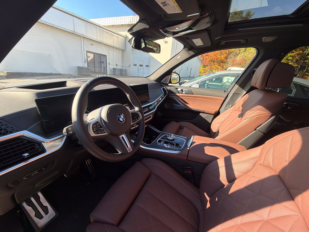 Used 2026 BMW X5 M60i AWD/4WD image 9