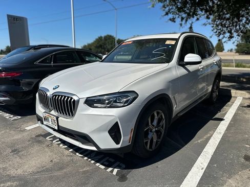 Used 2023 BMW X3 sDrive30i RWD image 3