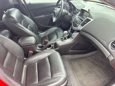 Used 2014 Chevrolet Cruze LTZ w/ RS Package FWD image 15