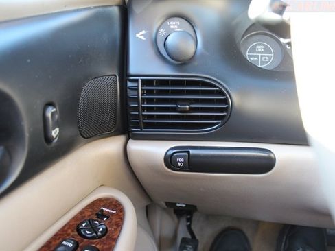 Used 2003 Buick Regal LS w/ LS Luxury Plus Package image 20