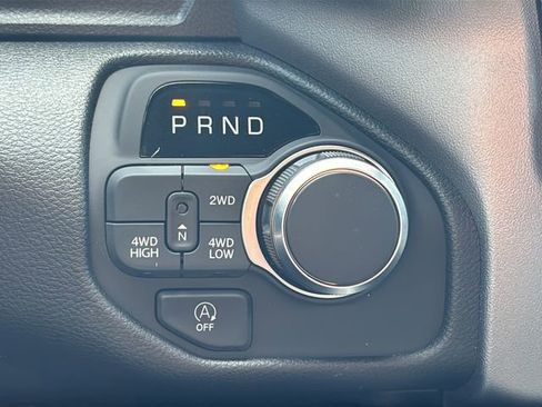 New 2026 RAM 1500 Express image 34