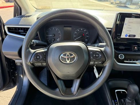 Used 2023 Toyota Corolla LE image 21