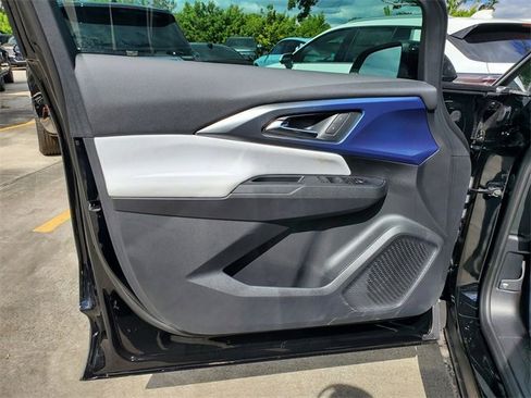 New 2026 Chevrolet Equinox EV LT image 11