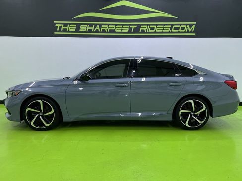 Used 2022 Honda Accord Sport image 6