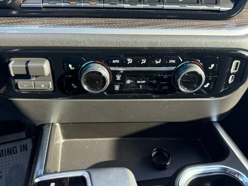 Used 2026 Chevrolet Silverado 1500 LT Trail Boss w/ LT Trail Boss Premium Package AWD/4WD image 21