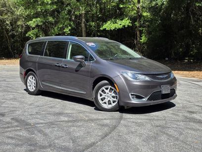 Used 2020 Chrysler Pacifica Touring-L