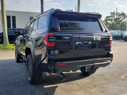 Used 2026 Toyota 4Runner SR5 AWD/4WD image 3