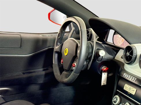 Used 2011 Ferrari 599 GTB Fiorano image 34