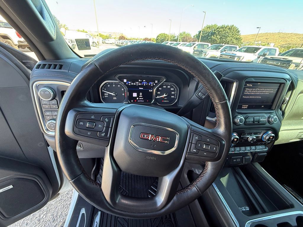 Used 2020 GMC Sierra 1500 AT4 w/ Off-Road Performance Package AWD/4WD image 12