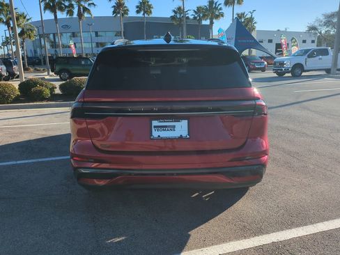 Certified 2024 Lincoln Nautilus Reserve w/ Jet Appearance Package (87T) image 5