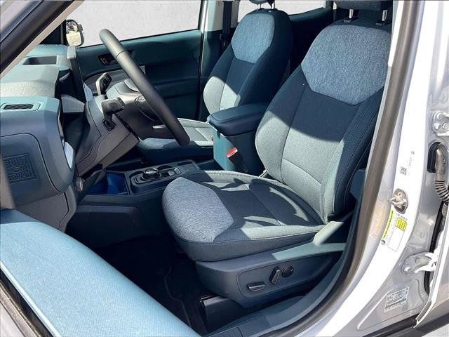 New 2026 Ford Maverick XLT w/ XLT Luxury Package FWD image 8