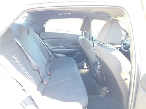 Used 2025 Hyundai Elantra Sport image 21