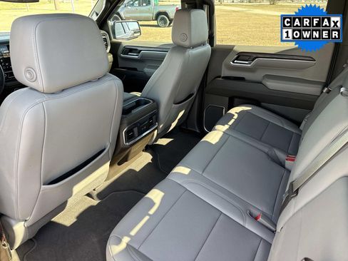 Certified 2023 GMC Sierra 1500 SLT w/ SLT Premium Package image 18