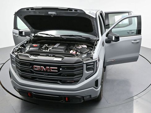 Used 2025 GMC Sierra 1500 AT4 w/ AT4 Premium Package image 45