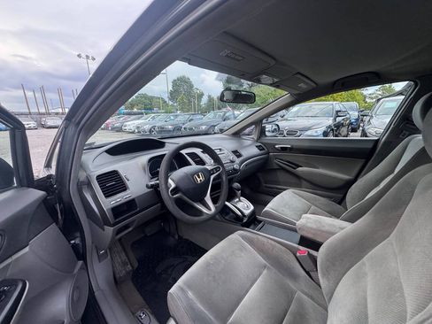 Used 2010 Honda Civic LX image 7