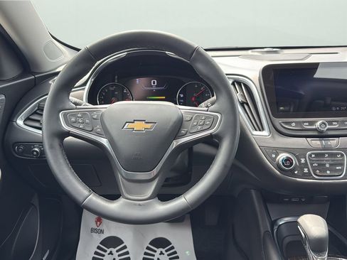 Used 2023 Chevrolet Malibu LT w/ LPO, Floor Liner Package FWD image 12