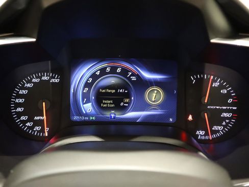 Used 2014 Chevrolet Corvette 2dr Cpe w/1LT RWD image 36